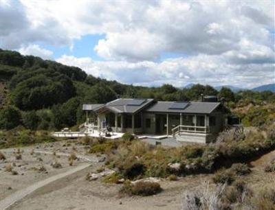 фото отеля Tongariro River Motel