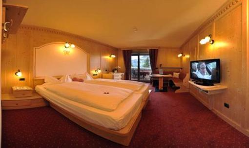 фото отеля Hotel Bellavista Canazei