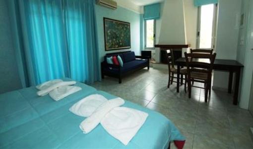 фото отеля Talos Hotel Apartments Nea Kydonia