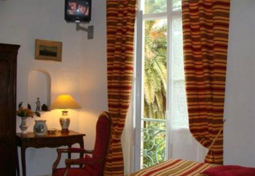 фото отеля Hotel La Bellaudiere