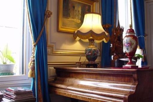 фото отеля Hotel L'Ecrin Honfleur