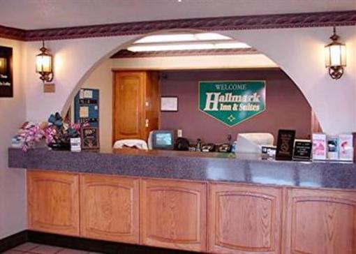 фото отеля Hallmark Inn & Suites