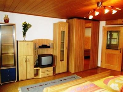 фото отеля Gasthaus Zum Dimpfl Stadl
