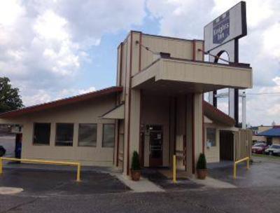 фото отеля Knights Inn Fayetteville/Fort Bragg