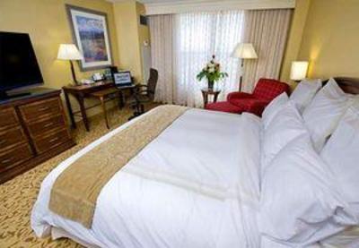 фото отеля Pueblo Marriott