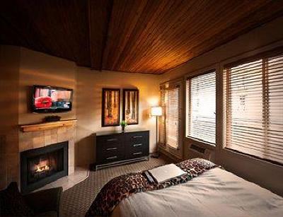 фото отеля Executive Inn At Whistler Village