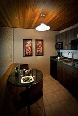 фото отеля Executive Inn At Whistler Village