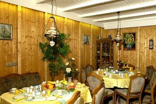 фото отеля Hotel Kohl Garni