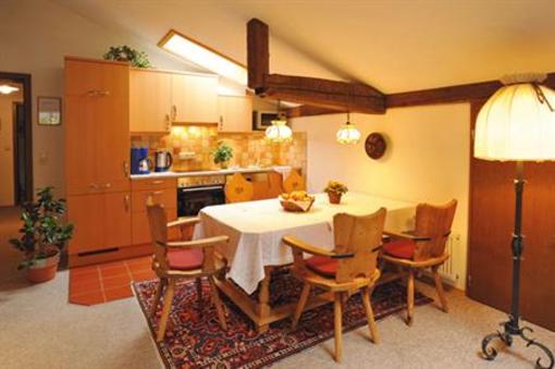 фото отеля Gastehaus Bergstuberl Reit im Winkl