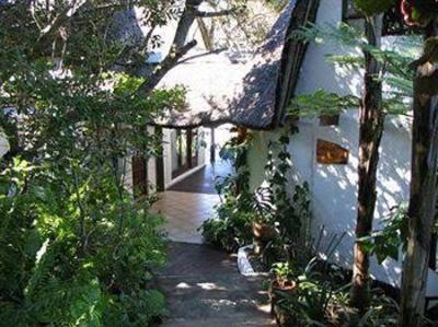 фото отеля Crawford's Beach Lodge