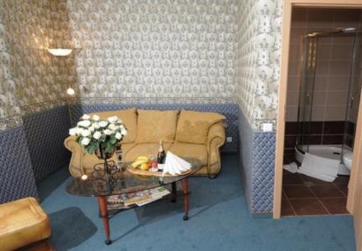фото отеля Hotel Synet