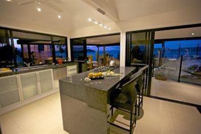 фото отеля East Bedarra Island Retreat
