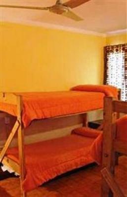 фото отеля Backpackers Home