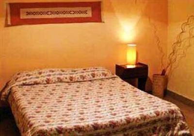 фото отеля Backpackers Home