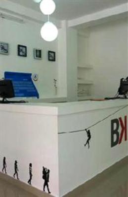 фото отеля Backpackers Home