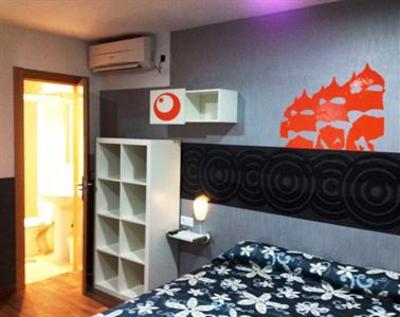 фото отеля Hostal Gaudi