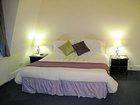 фото отеля Trumbles Gatwick B&B