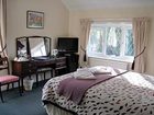 фото отеля Trumbles Gatwick B&B