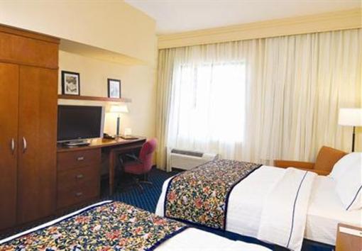 фото отеля Courtyard by Marriott Suffolk Chesapeake