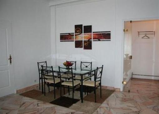 фото отеля Appartements Meubles Affaires and Loisirs