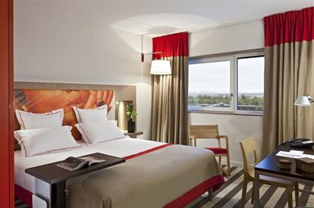 фото отеля Hotel Golden Tulip Lyon