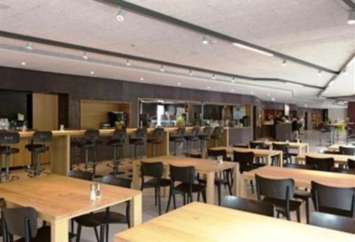 фото отеля Youthhostel Interlaken Ost