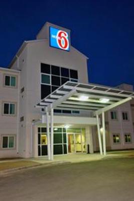 фото отеля Motel 6 Estevan