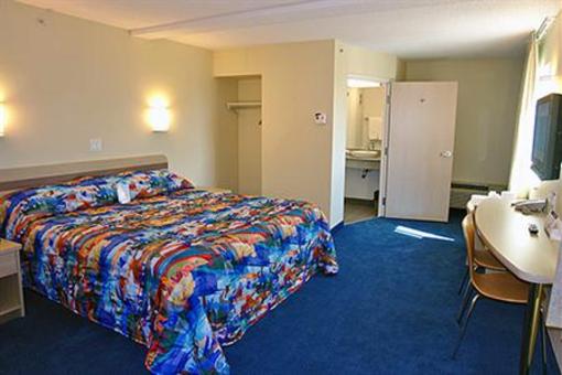 фото отеля Motel 6 Estevan
