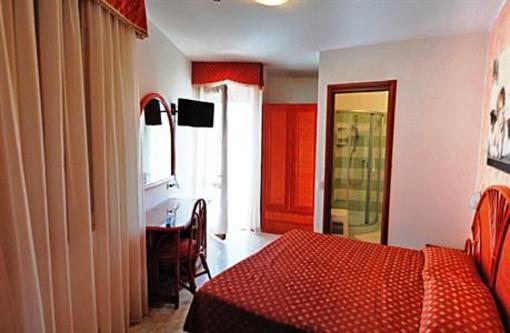 фото отеля Hotel Franz Bibione