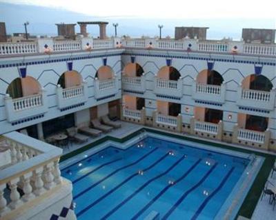 фото отеля La Reine Hotel and Dive Resort