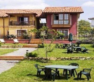 фото отеля Apartamentos Rurales Antojanes