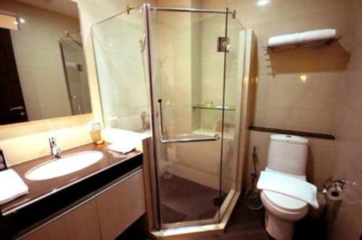 фото отеля Park Village Serviced Suites