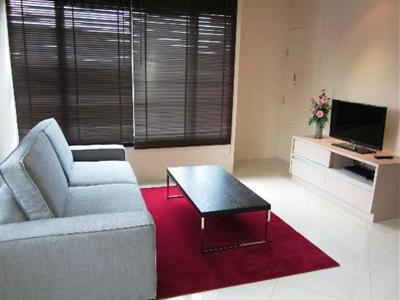 фото отеля Park Village Serviced Suites