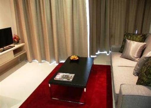 фото отеля Park Village Serviced Suites