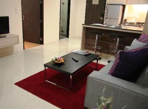 фото отеля Park Village Serviced Suites