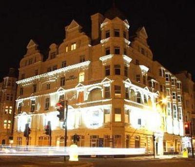 фото отеля Umi Brighton Hotel