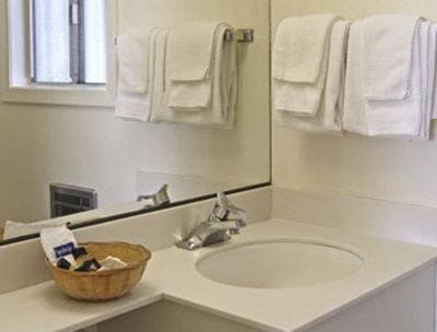 фото отеля Travelodge Santa Rosa