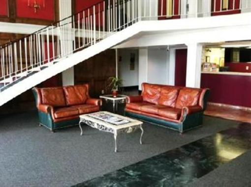 фото отеля CVI Hotel - Collegiate Village Inn