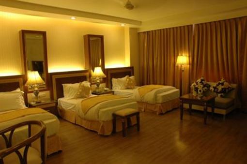 фото отеля Hotel Picasso Paschim Vihar