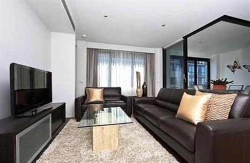 фото отеля Apartments by Nagee Canberra