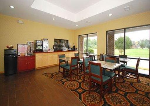 фото отеля Quality Inn Kenly