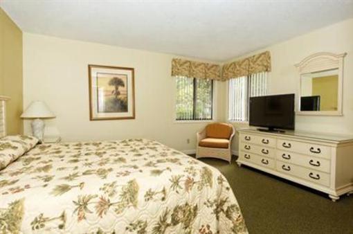фото отеля Spinnaker Townhomes Hilton Head Island