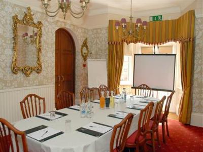 фото отеля Woodlands Hotel