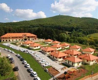 фото отеля Szalajka Liget Hotel es Apartmanhazak