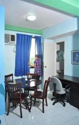 фото отеля White Mansion Davao