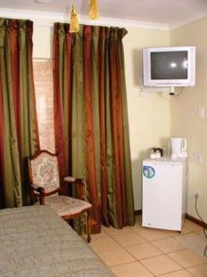 фото отеля Picture This - Pretoria North Lodge & Conference Center