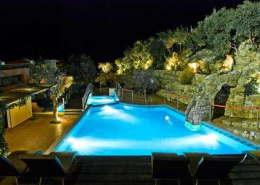 фото отеля Kallisti Apart Hotel