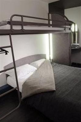 фото отеля Egg Hotel Sarcelles