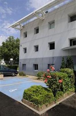 фото отеля Egg Hotel Sarcelles