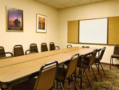фото отеля Days Inn - Goodlettsville